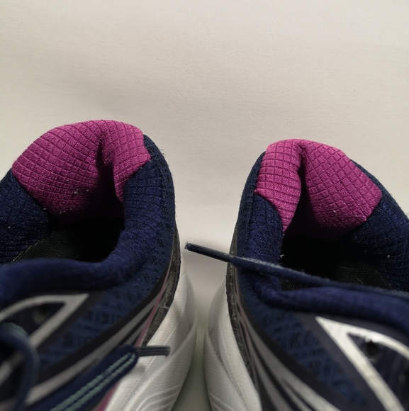 Women's Saucony Running Shoes, 8mm Offset Ride 9, Size 9.5US Pink-Purple & Navy - Picture 8 of 8